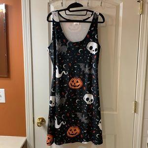 NWOT- Plus Size velvet sleeveless custom printed Halloween dress.